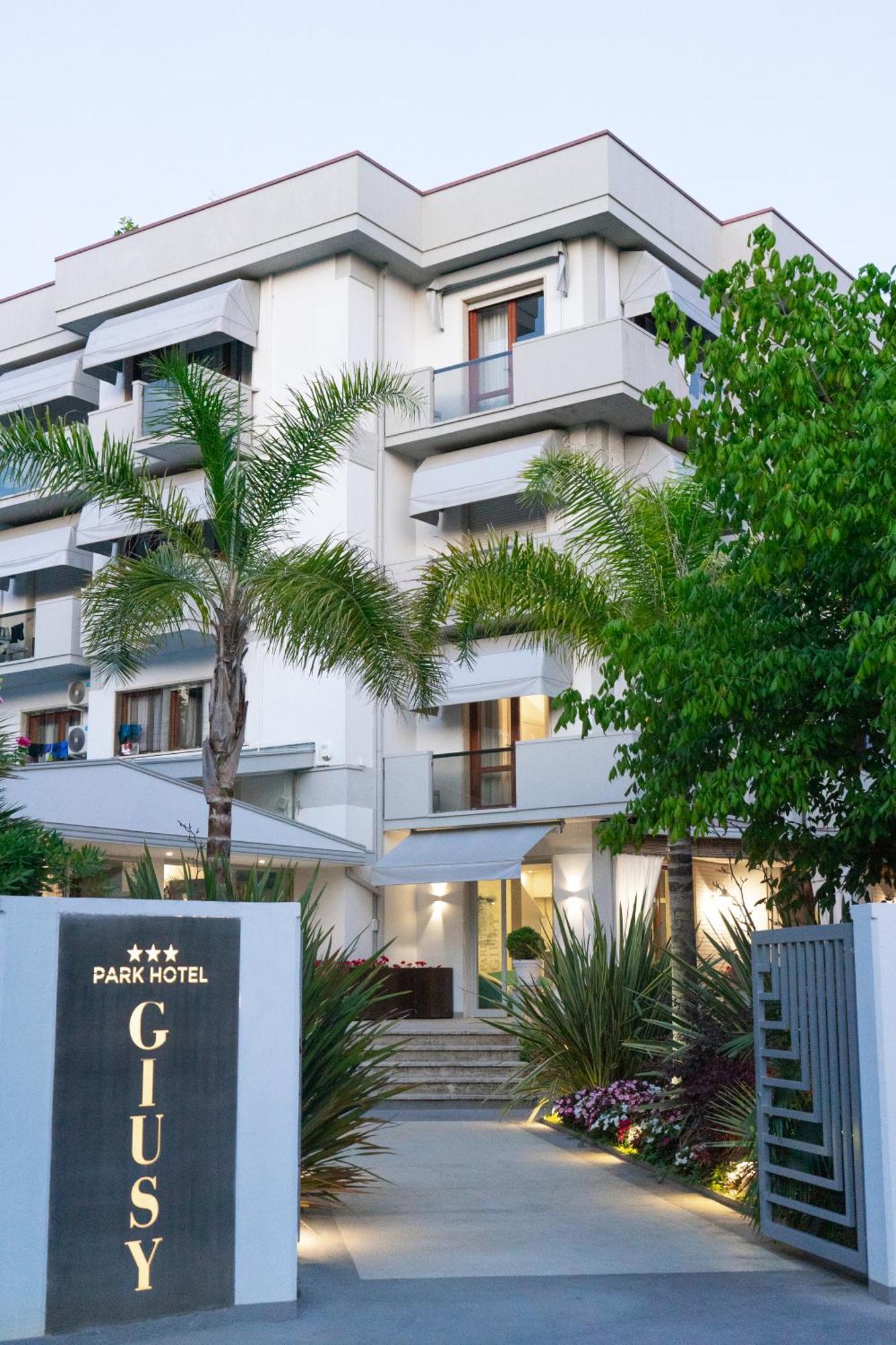 Park Hotel Giusy Lido di Camaiore Ngoại thất bức ảnh