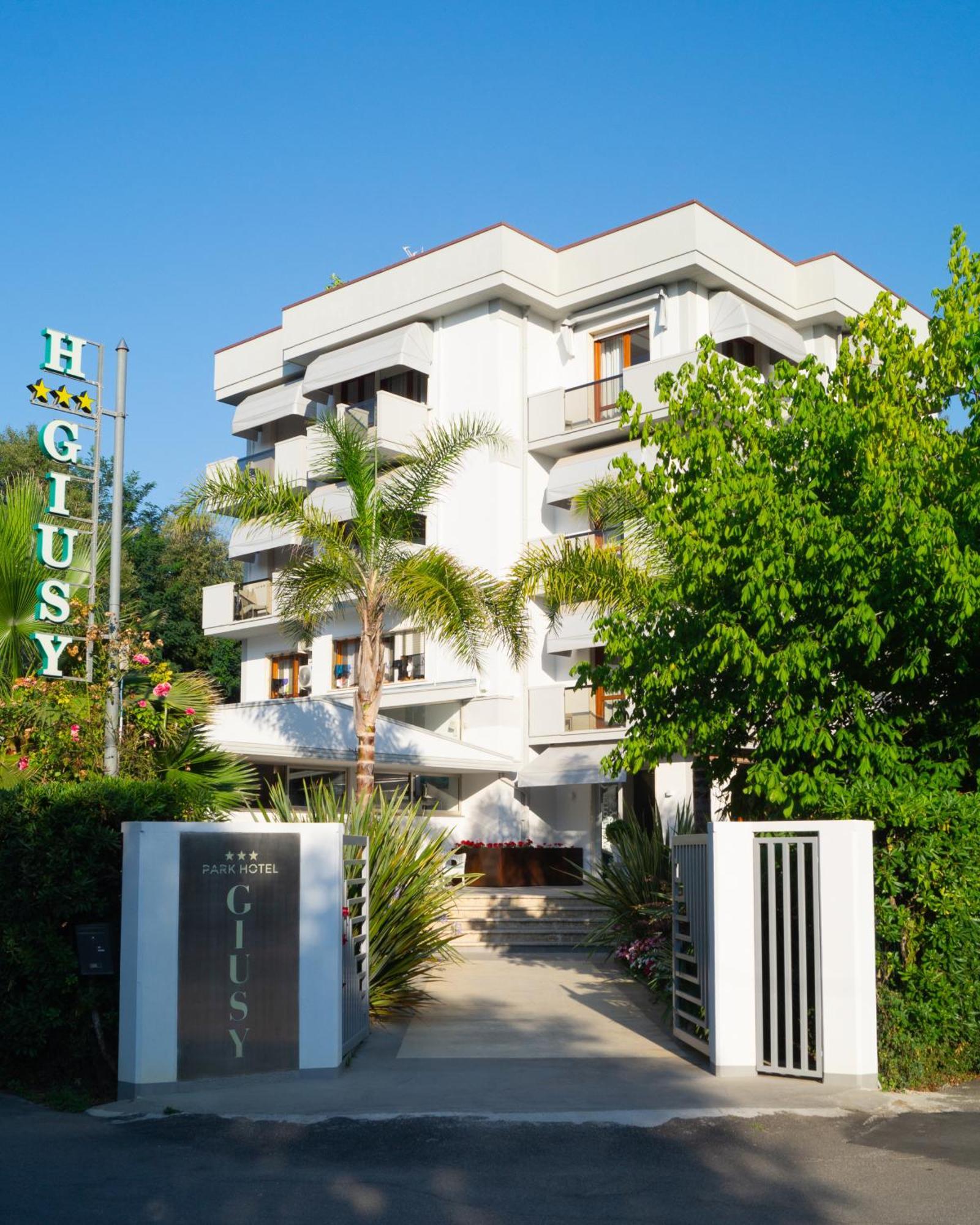 Park Hotel Giusy Lido di Camaiore Ngoại thất bức ảnh